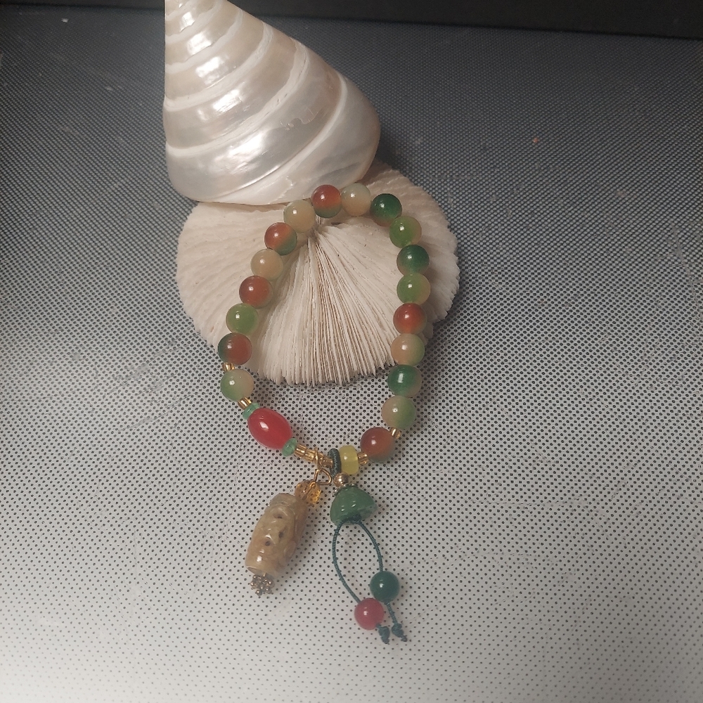 Money Magnet  charm carved Lucky jade tube and bead bracelet